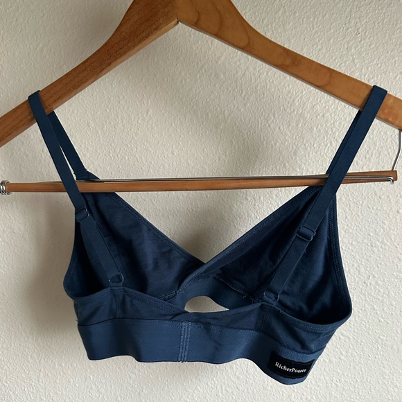 RicherPoorer Bralette - Picture 3 of 11